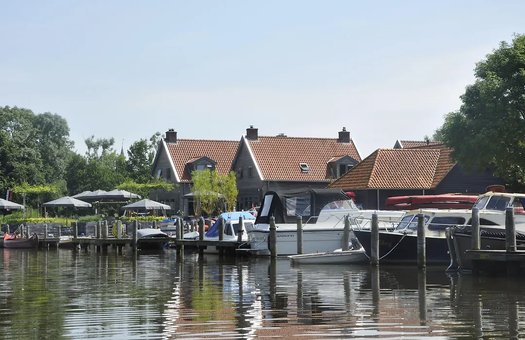Hotel Marenland Winsum-1